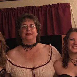 Meet your Posher, Tonya